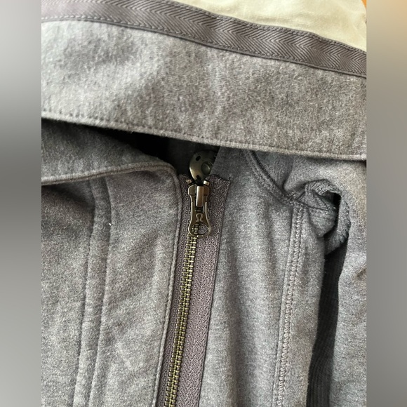 LULULEMON yoga wrap asymmetrical zip up jacket 8 - Picture 10 of 15